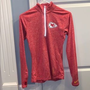 heathered red nike chiefs quarter zip! size xs!